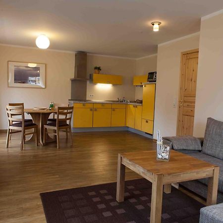 Haus Stoertebeker Appartements - Hotel Garni, Seebad Lubmin Dış mekan fotoğraf
