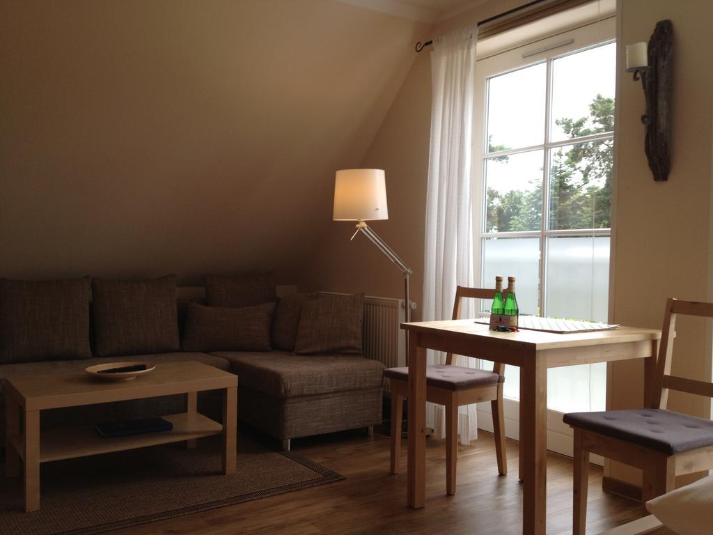 Haus Stoertebeker Appartements - Hotel Garni, Seebad Lubmin Oda fotoğraf