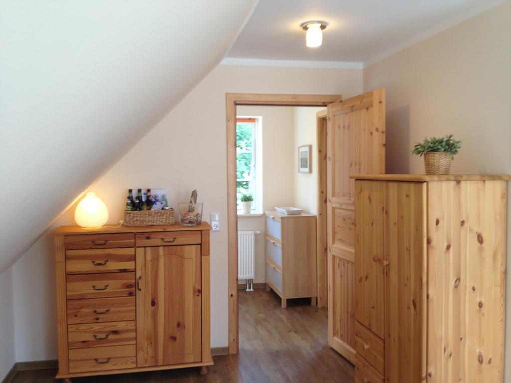 Haus Stoertebeker Appartements - Hotel Garni, Seebad Lubmin Oda fotoğraf