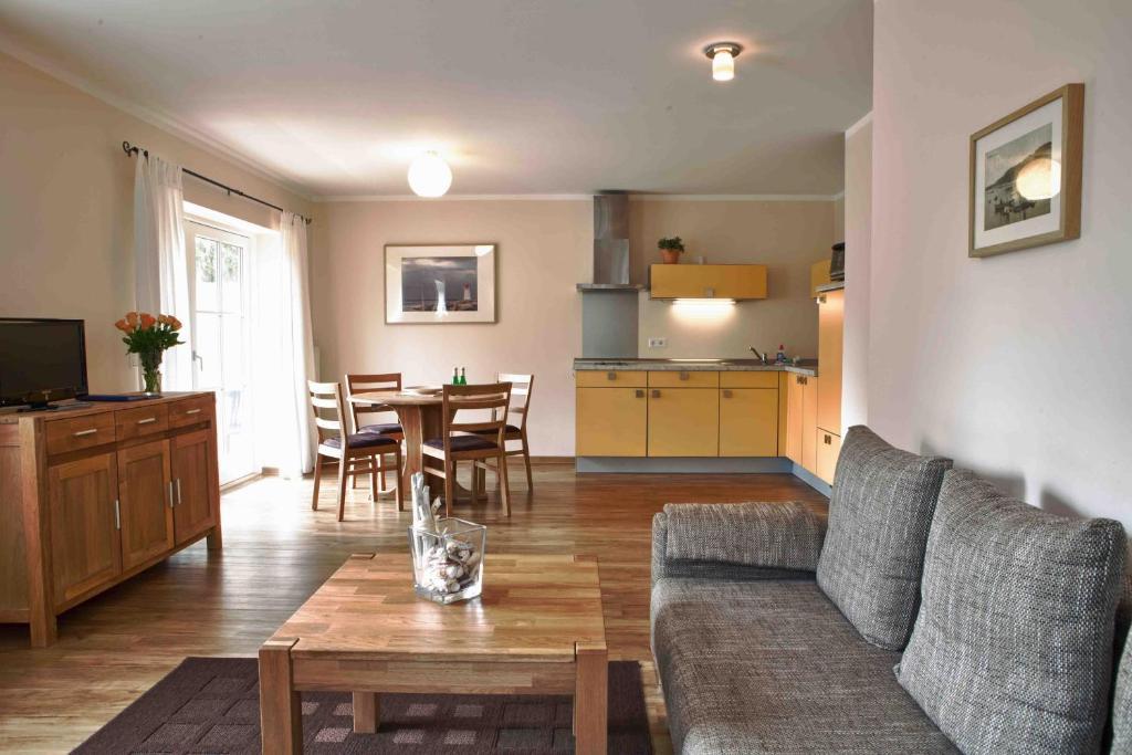 Haus Stoertebeker Appartements - Hotel Garni, Seebad Lubmin Oda fotoğraf