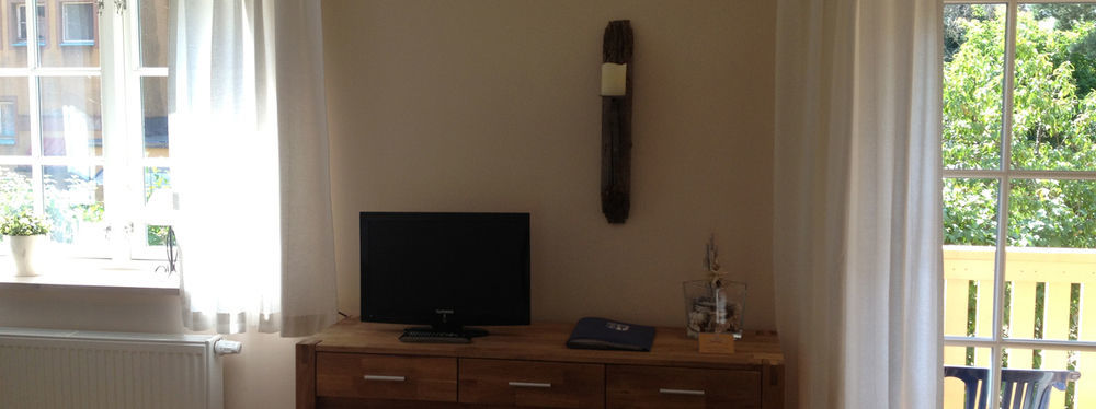 Haus Stoertebeker Appartements - Hotel Garni, Seebad Lubmin Dış mekan fotoğraf