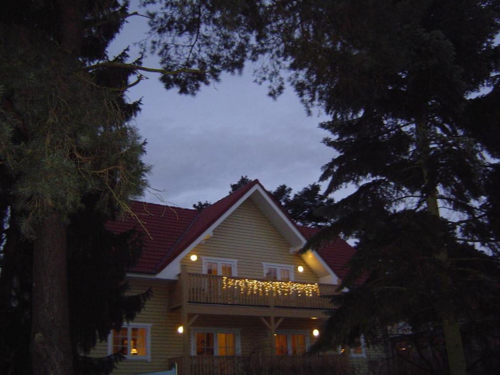 Haus Stoertebeker Appartements - Hotel Garni, Seebad Lubmin Dış mekan fotoğraf