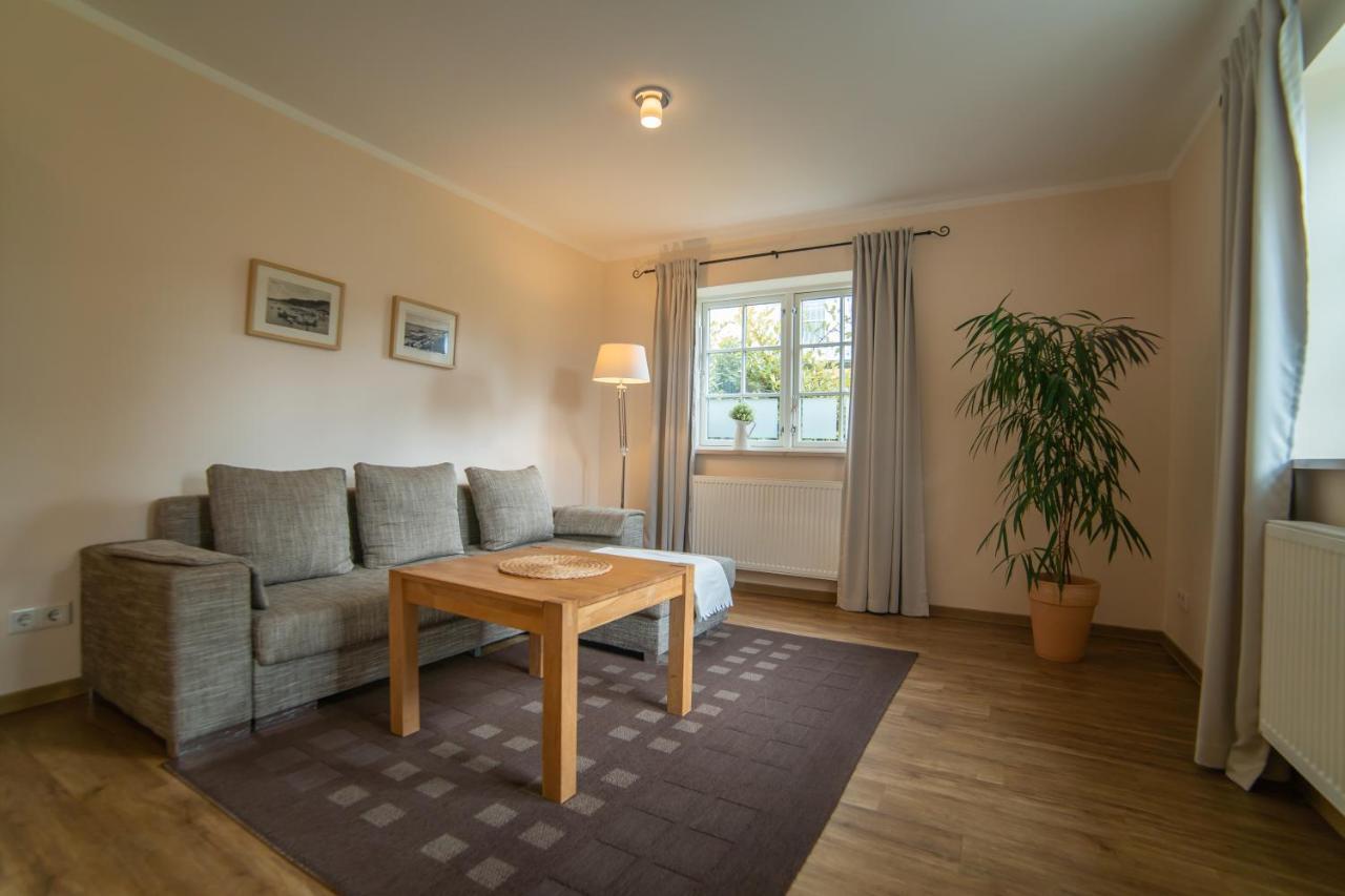 Haus Stoertebeker Appartements - Hotel Garni, Seebad Lubmin Dış mekan fotoğraf