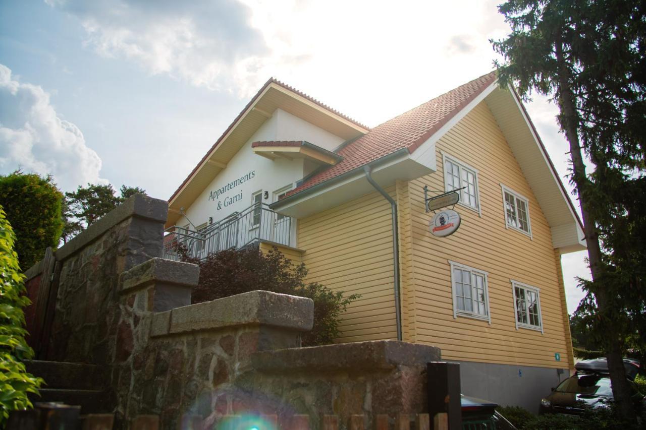 Haus Stoertebeker Appartements - Hotel Garni, Seebad Lubmin Dış mekan fotoğraf